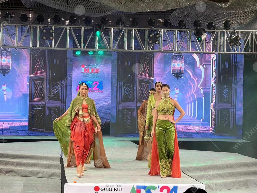 1720521187604509.jpg ec7266014f80f7b38ca905e214e4869.jpg